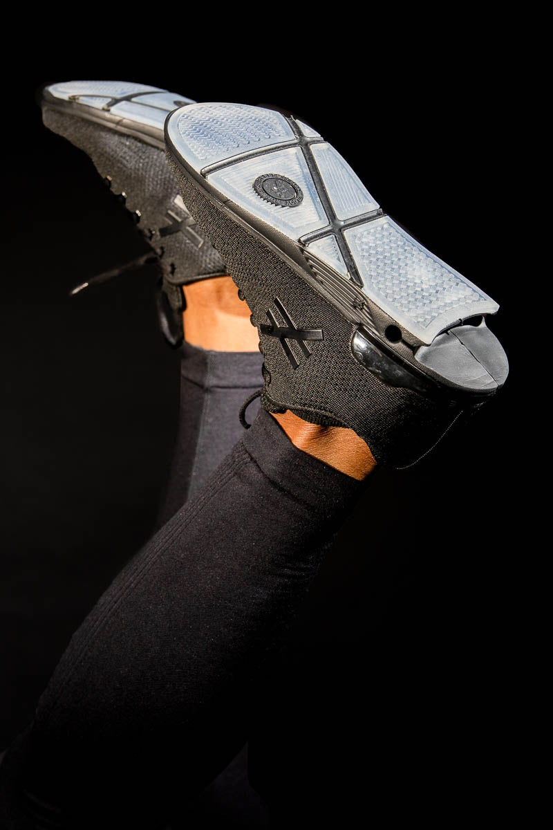 Black Signature Edition Sports Medicine the DIFFERENCE Inc.