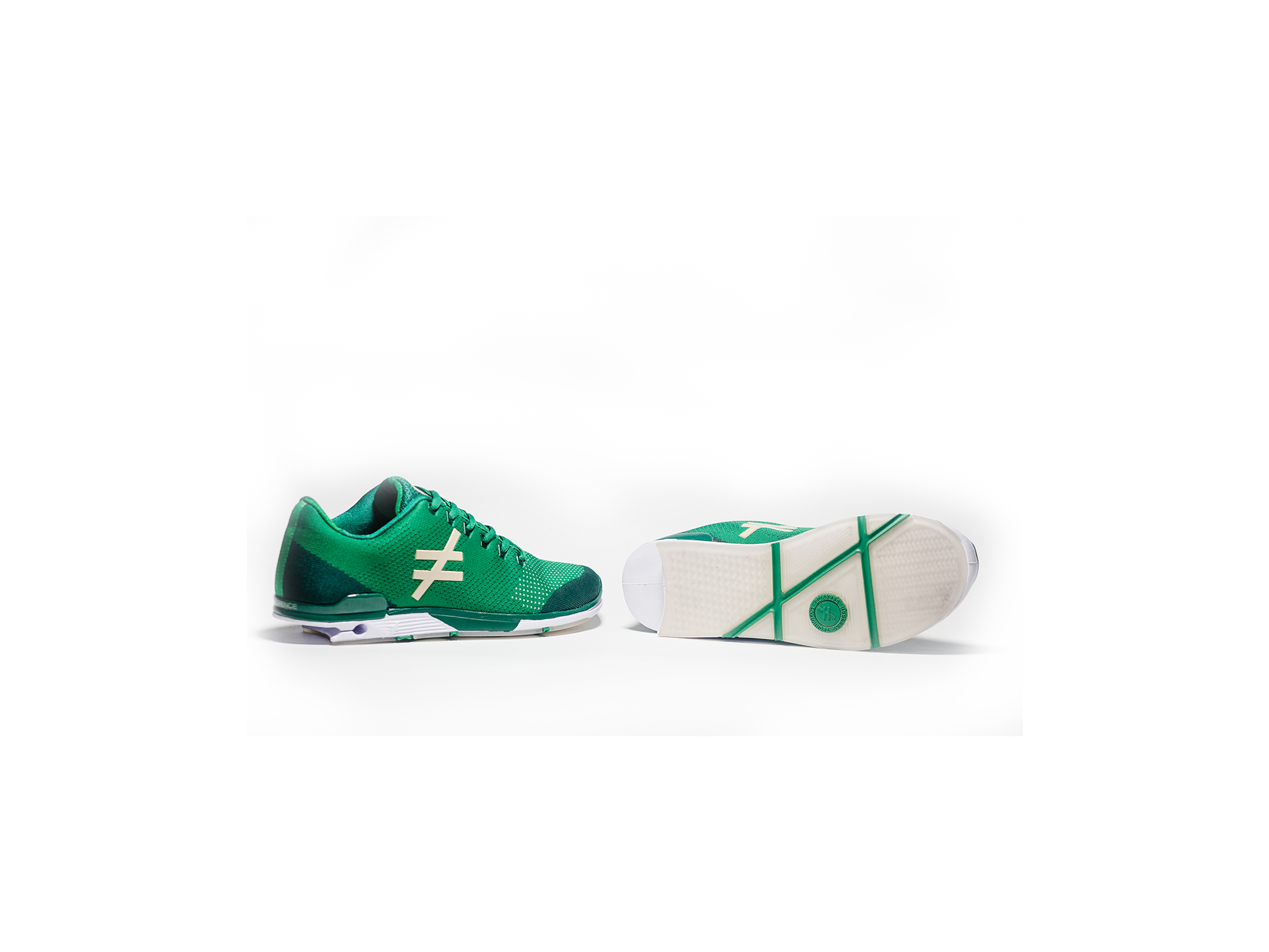 side and sole angle the DIFFERENCE Runners heelless shoe green