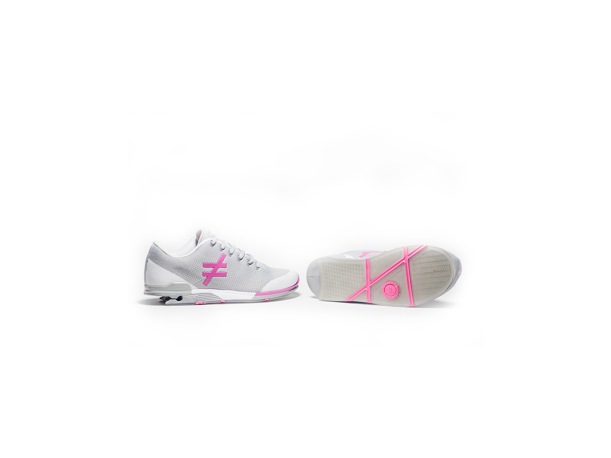 side and sole angle pair of the DIFFERENCE Runners heelless shoes pink